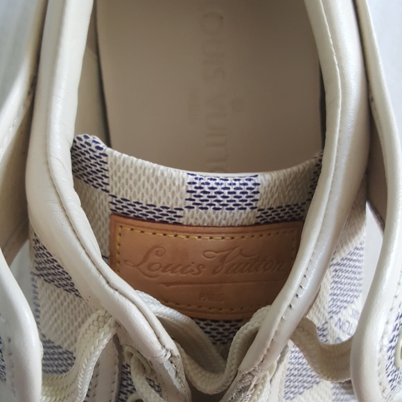 AUTHENTIC LOUIS VUITTON SNEAKERS - Picture 5 of 8